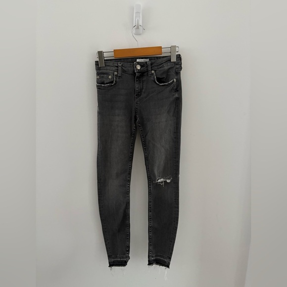 Zara Premium Ripped Skinny Jeans - Picture 1 of 3